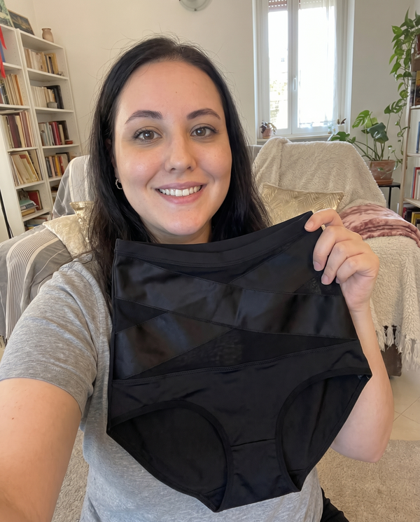 Rebecca H., 32